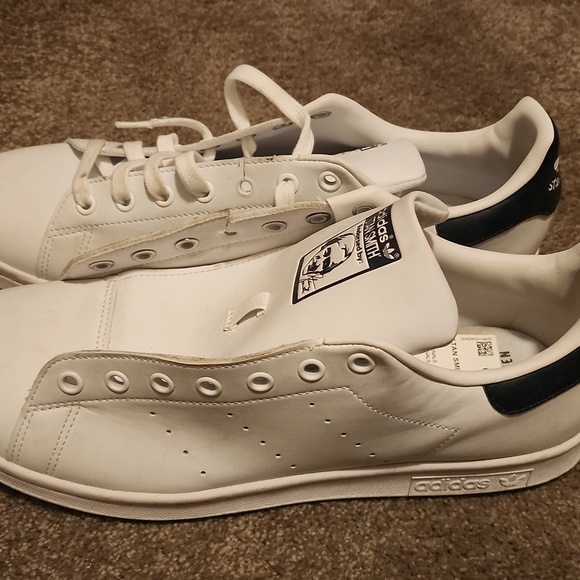 Stan Smiths size 11.5 Adidas shoes - Picture 1 of 3